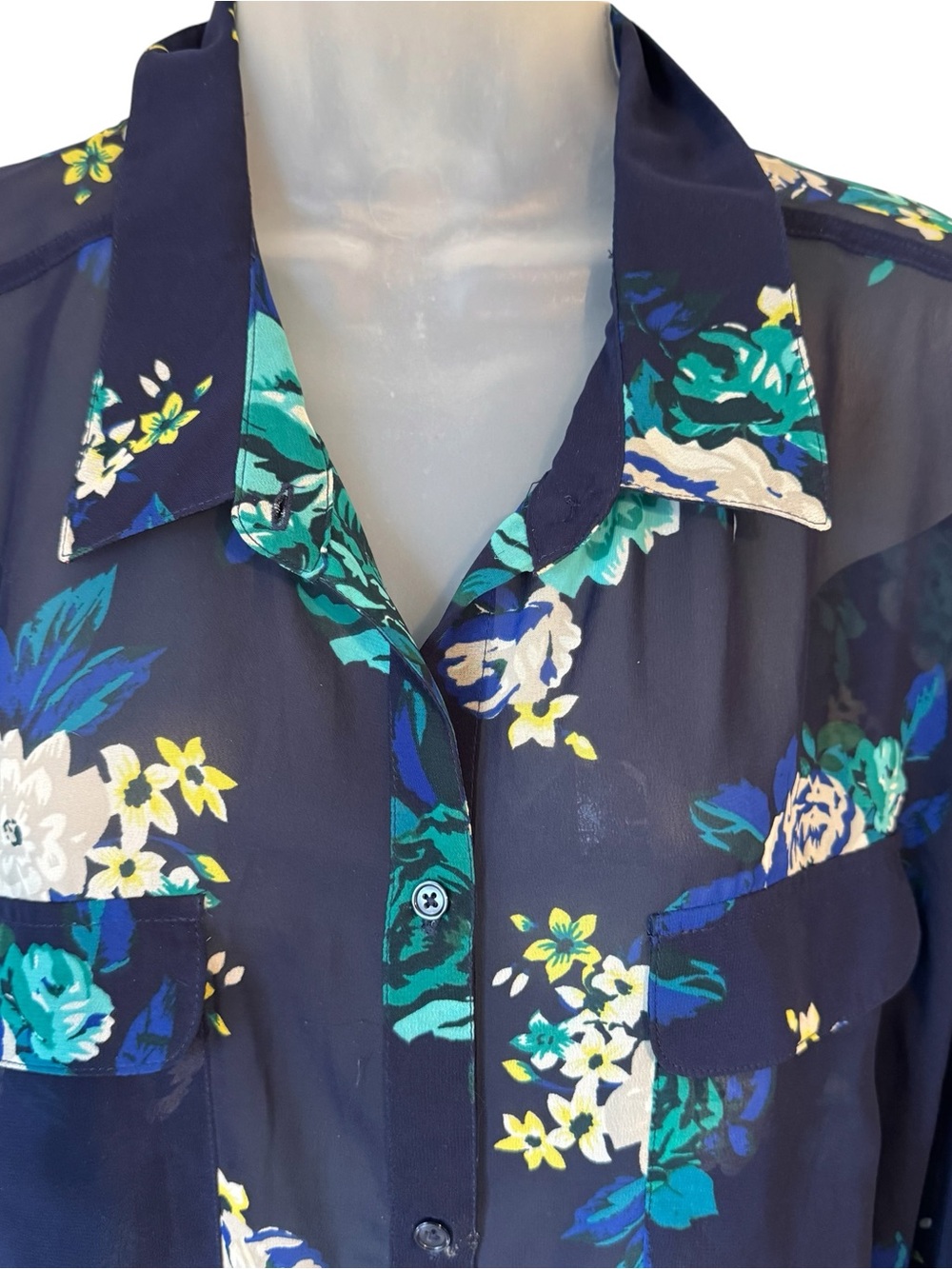 Old Navy Navy Floral Sheer Button-Up Blouse  PLUS: 2X    #N - Picture 2 of 8